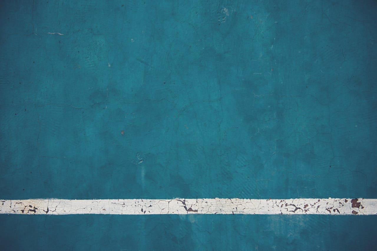 Hairline Cracks in Wall