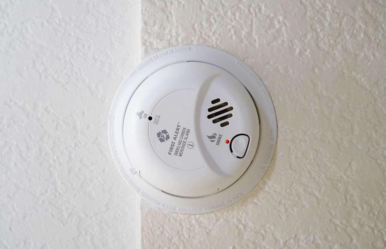 smoke detector