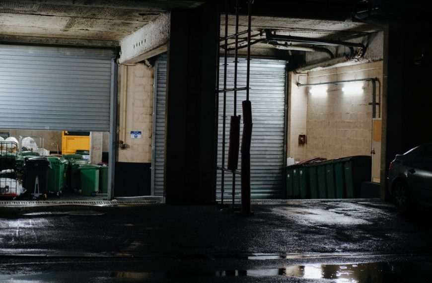 garage door